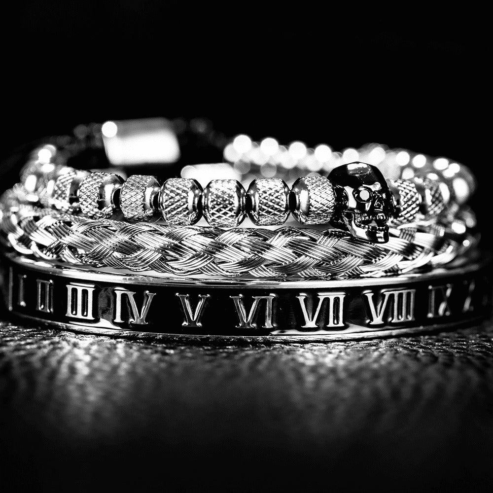 Conjunto 3 Pulseiras Caveira OLD SKULL - Joia em Aço Inoxidável Banhada em Ouro e Prata - SUPER PROMOÇÃO! - Lojas Promorin