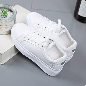 Tênis Branco Casual Feminino Ortopédico - Mônica - Lojas Promorin